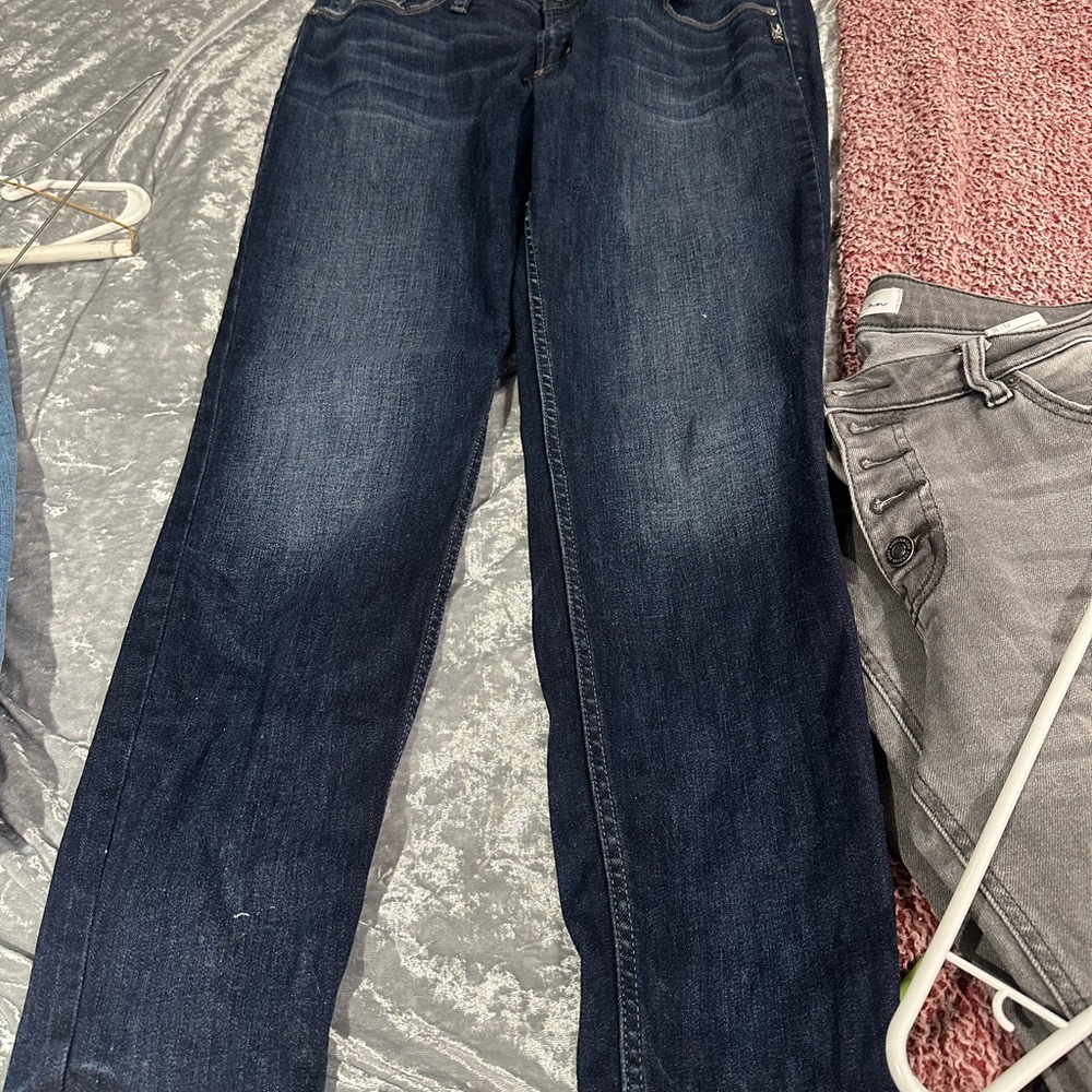 Silver suki skinny jeans no holes with stretch